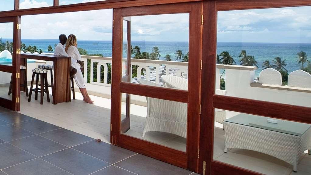Lantana Galu Beach Diani Beach Ruang foto