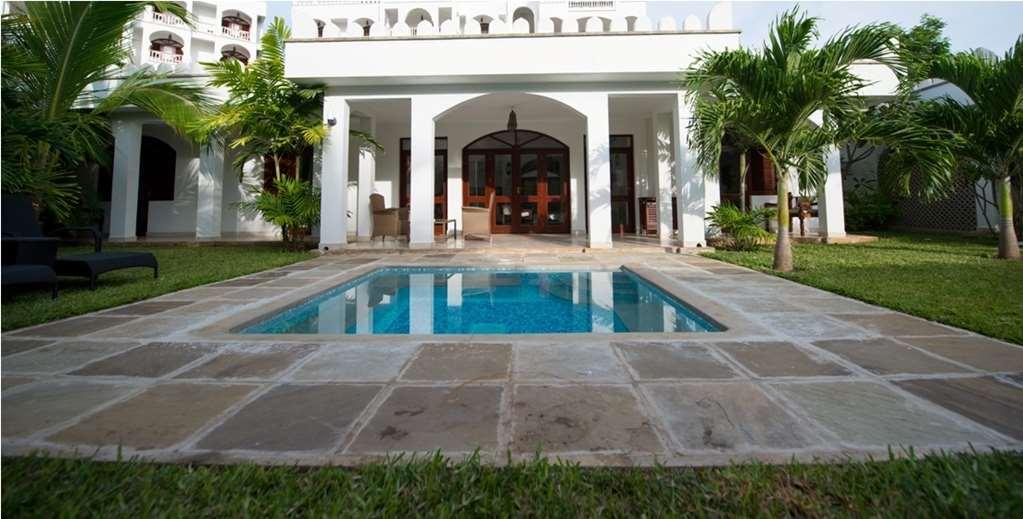 Lantana Galu Beach Diani Beach Bagian luar foto