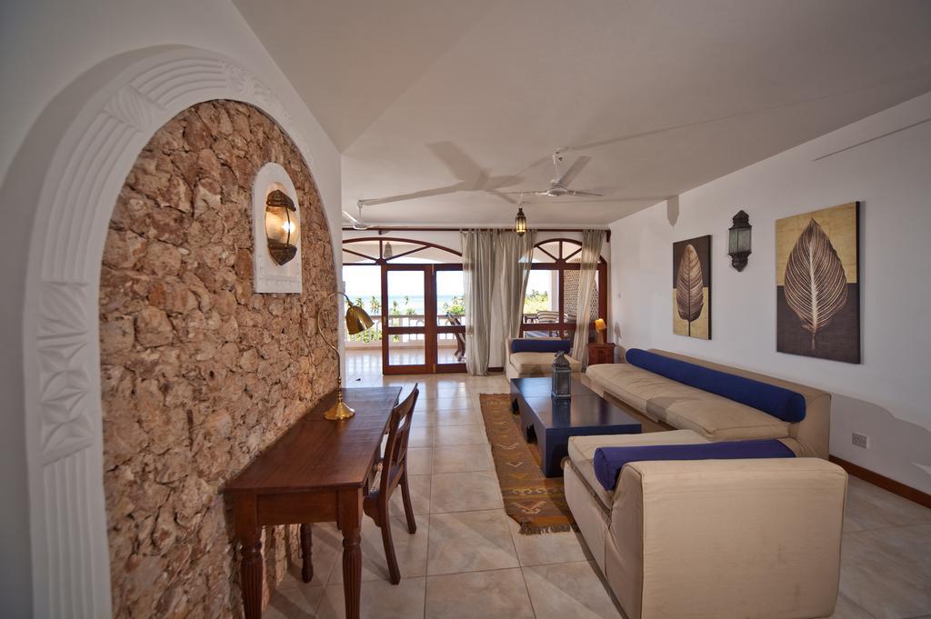 Lantana Galu Beach Diani Beach Ruang foto
