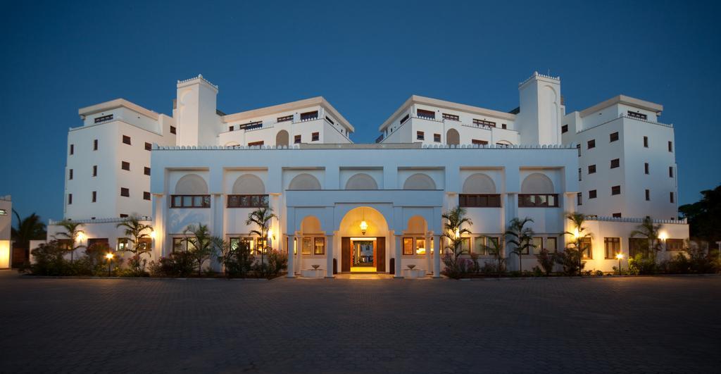 Lantana Galu Beach Diani Beach Bagian luar foto