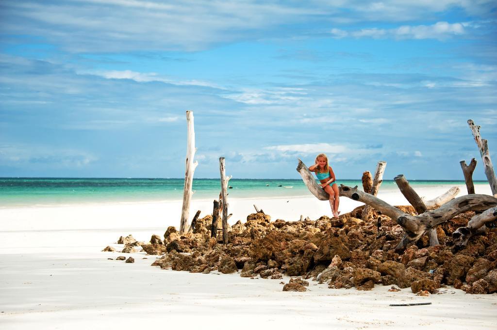 Lantana Galu Beach Diani Beach Bagian luar foto