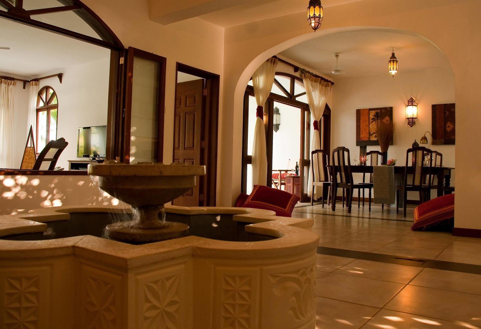 Lantana Galu Beach Diani Beach Bagian luar foto